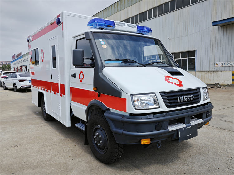 IVECO 4X4 Emergency Rescue Monitoring Ambulance