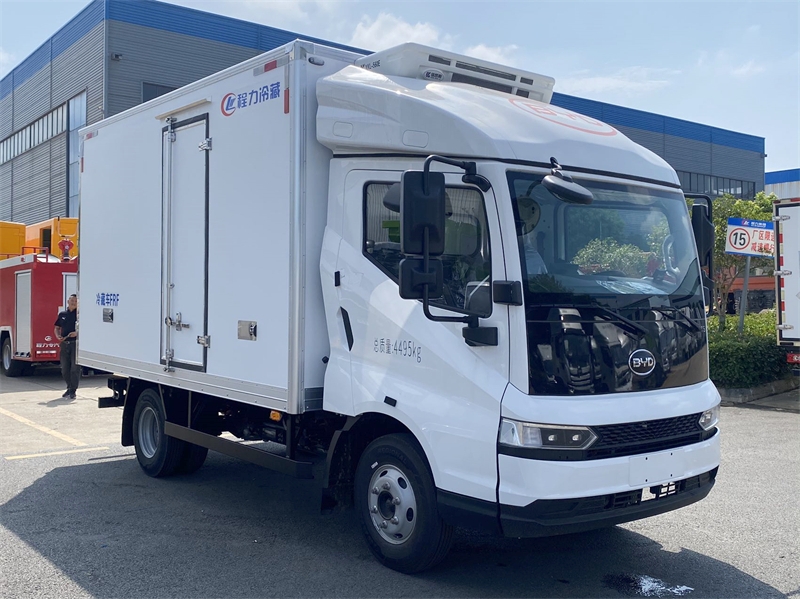 BYD T5 Pure Electric Refrigerated Van Truck 3.5 Tons EV Refrigerator Truck